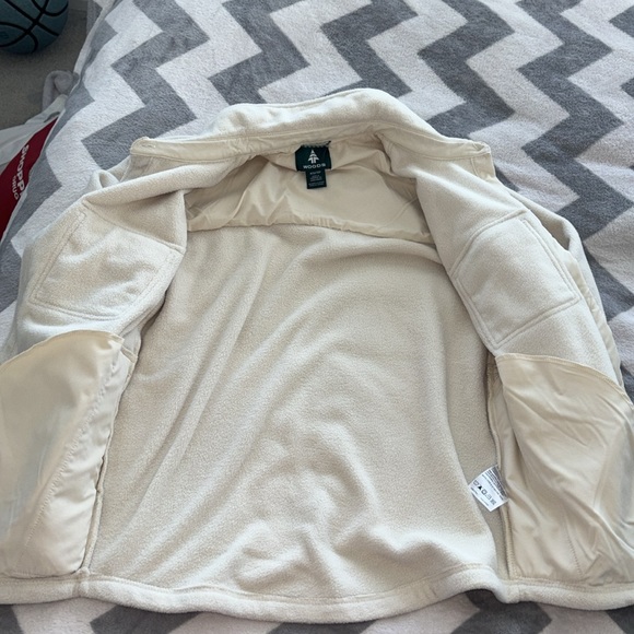 Woods Fuzzy Jacket - Picture 4 of 5